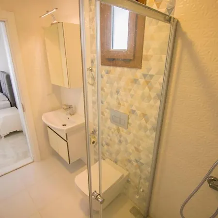 Luxury Holiday Villa, 4 Bedroom With Private Pool Villa