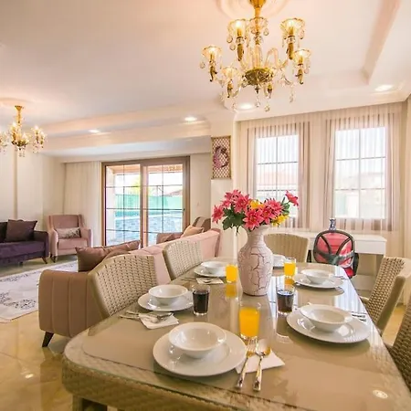 Luxury Holiday Villa, 4 Bedroom With Private Pool 别墅 Ortaca (Mugla)