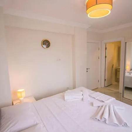 Luxury Holiday Villa, 4 Bedroom With Private Pool